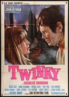 Twinky    2F